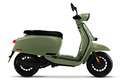 zaļš motorolleris lambretta V125